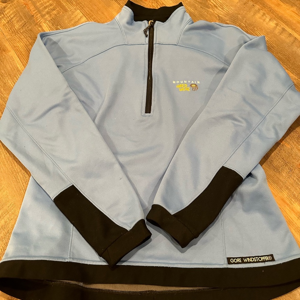 Women’s Mountain Hardwear windstopper 1/4 zip top
